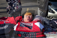 NEWS - US Wahlen: Das Volk demonstriert "Pro & Kontra" Trump