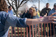 NEWS - US Wahlen: Das Volk demonstriert "Pro & Kontra" Trump