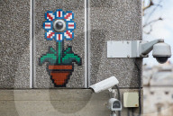 FEATURE - Neue Strassenkunst des französischen Künstlers Invader in London