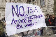 NEWS - Panama Papers: Protest in London gegen David Cameron
