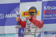 PEOPLE - Mick Schumacher gewinnt sein erstes Rennen bei Formel 4