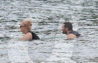 EXKLUSIV - Hugh Jackman und Deborra-Lee Furness am Beach von St. Barts