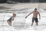 EXKLUSIV - Hugh Jackman und Deborra-Lee Furness am Beach von St. Barts