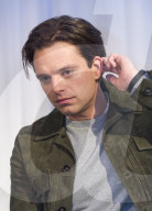 PORTRAIT - Sebastian Stan