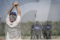 NEWS - Idomeni: Flüchtlinge stecken zwischen Griechenland und Mazedonien