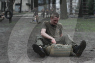 REPORTAGE - Ukraine: Rekruten PrÃ¼fung fÃ¼r 'Azov Spartan'