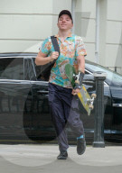 EXKLUSIV - Rocco Ritchie auf dem Weg zu Papa