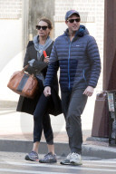 PEOPLE - Christy Turlington mit Freund Edward im Soho unterwegs