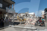 NEWS - Ecuador: AufrÃ¤umen nach dem grossen Erdbeben