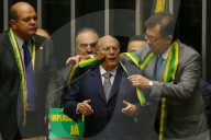 NEWS - Brasilien: Parlament beschliesst Amtsenthebung von Präsidentin Rousseff