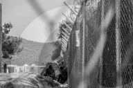 REPORTAGE - Hinter Gittern - Flüchtlinge im Moria-Camp auf Lesbos