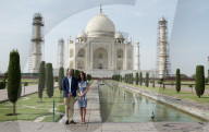 PEOPLE - Prinz William und Herzogin Catherine besuchen den Taj Mahal