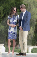 PEOPLE - Prinz William und Herzogin Catherine besuchen den Taj Mahal