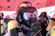 FEATURE - Einsatz bis zur Erschöpfung am "Firefighter Stairrun" in Berlin