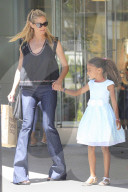 PEOPLE - Heidi Klum und Klein Lou beim shoppen im Bloomingdales