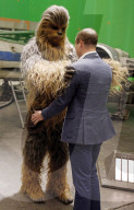 PEOPLE - Prinzen Kampf: Harry und William spielen Star Wars