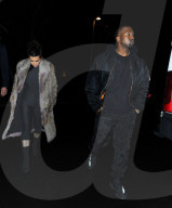 PEOPLE - Kim und Kanye in den Ferien in Island