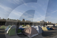NEWS - Griechenland: FlÃ¼chtlinge in Piraeus 