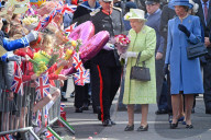 PEOPLE - Königin Elizabeth lässt sich vom Volk feiern