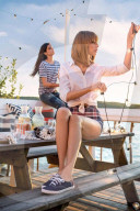 PEOPLE - Taylor Swift in der Schuhkampagne von "Keds"