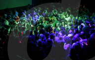 PEOPLE - Fans gedenken Prince in Minneapolis 