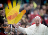 NEWS - Vatikan: Papst Franziskus hÃ¤lt Messe fÃ¼r die Jugend