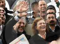 NEWS - TÃ¼rkei: Cumhuriyet Journalist zu Geldstrafe wegen Beleidigung Erdogans verurteilt