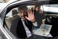 NEWS - TÃ¼rkei: Cumhuriyet Journalist zu Geldstrafe wegen Beleidigung Erdogans verurteilt