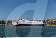 NEWS - Die 'Panagia Timou' sinkt im Hafen von Piraeus