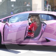 PEOPLE - Blac Chyna ist heute "Red Chyna"