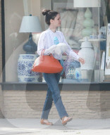 EXKLUSIV - Rachel Bilson mit Briar und ihrer Mutter in Studio City unterwegs