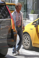 EXKLUSIV - Cliff Richard mit John McElynn in New York unterwegs