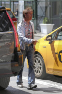 EXKLUSIV - Cliff Richard mit John McElynn in New York unterwegs