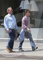 EXKLUSIV - Cliff Richard mit John McElynn in New York unterwegs