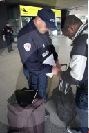 NEWS -  Brüssel Süd - verstärkte Sicherheit im Flughafen