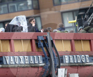 PEOPLE - Benedict Cumberbatch bei Dreharbeiten zu Sherlock in London