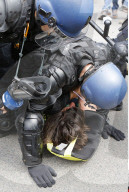 NEWS - Frankreich: Auch in Lyon und Lille heftige Proteste gegen Arbeitsrechtsreform