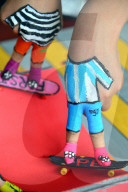 FEATURE - Finger-Skateboard-Rennen