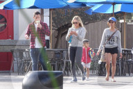 EXKLUSIV - Hilary Duff und Mike Comrie zu Besuch im LegoLand