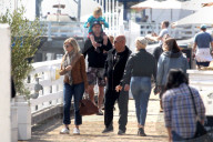 EXKLUSIV - Naomi Watts und Liev Schreiber mit ihren Jungs beim Fischen in Malibu