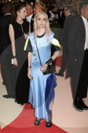 PEOPLE - Promis an der MET Gala im Metropolitan Museum (2.Teil) 