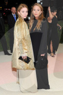 PEOPLE - Promis an der MET Gala im Metropolitan Museum (2.Teil) 