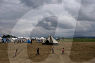 NEWS - Griechenland: Noch immer harren Flüchtlinge in Idomeni aus