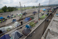 NEWS - Griechenland: Noch immer harren Flüchtlinge in Idomeni aus