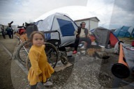 NEWS - Griechenland: Noch immer harren Flüchtlinge in Idomeni aus
