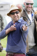 FEATURE - 'Knob' werfen in Dorset