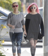 PEOPLE - Reese Witherspoon mit Ava und Tenesse in Santa Monica