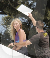 PEOPLE - Elsa Hosk steigt in die Ringe