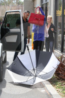 PEOPLE - Britney Spears ist heute gar nicht kamerafreundlich