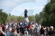 NEWS - Tag der Befreiung wird in verschiedenen Ländern gefeiert